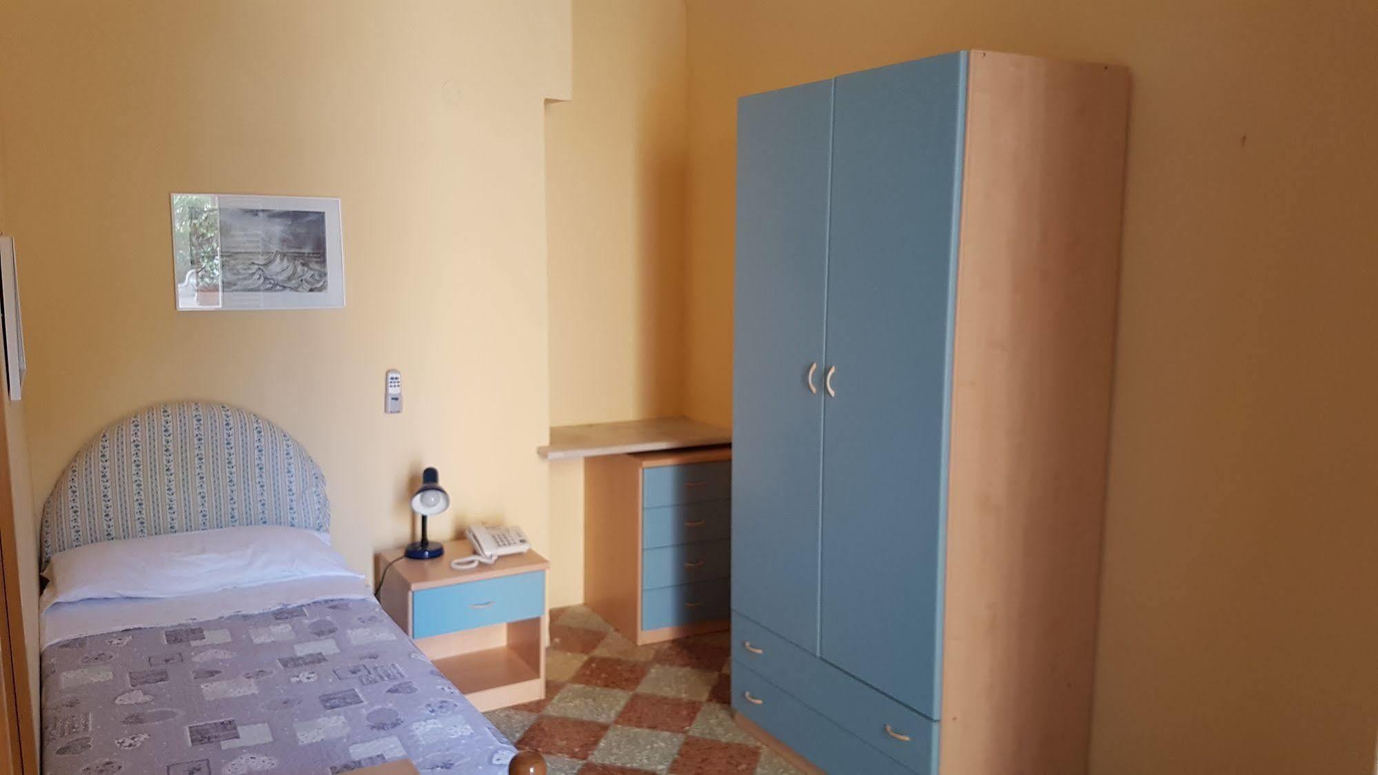 Hotel Sirena 3*